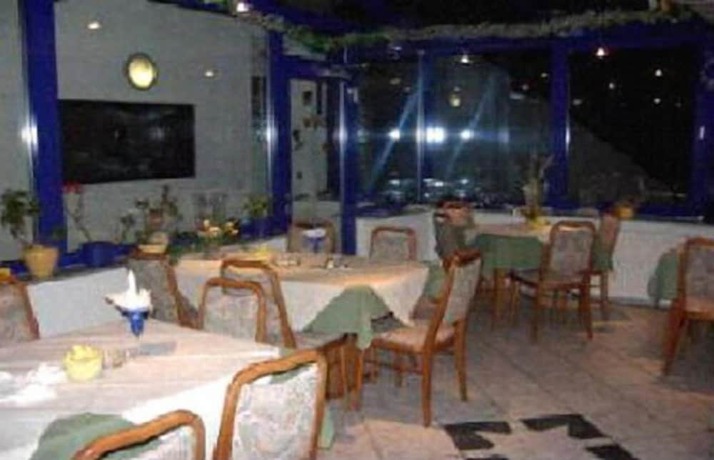 Imagen del bar/restaurante del Hotel - Landgasthaus Zum Hirsch. Foto 3