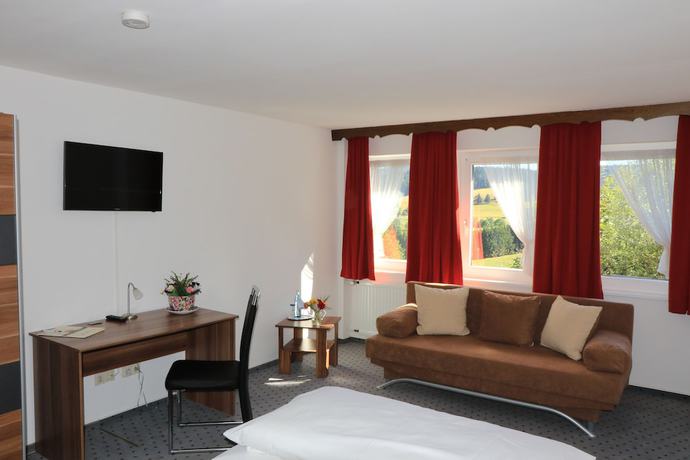 Imagen de la habitación del Hotel Landgasthof Adler. Foto 15