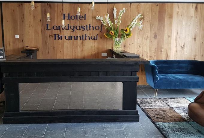 Imagen de los interiores del Hotel Landgasthof Brunnthal. Foto 9