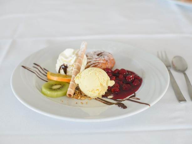 Imagen del bar/restaurante del Hotel Landgasthof Linde. Foto 8