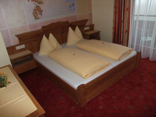 Imagen de la habitación del Hotel Landhof Simeter. Foto 13