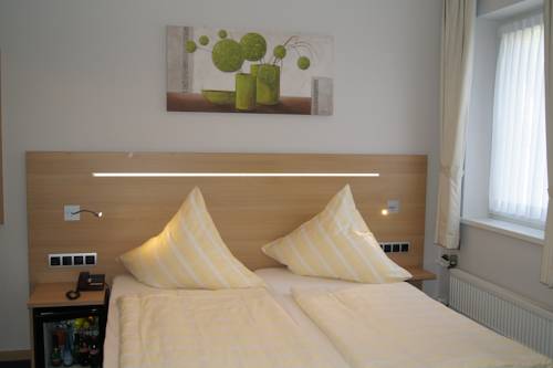 Imagen de la habitación del Hotel Lang. Foto 7