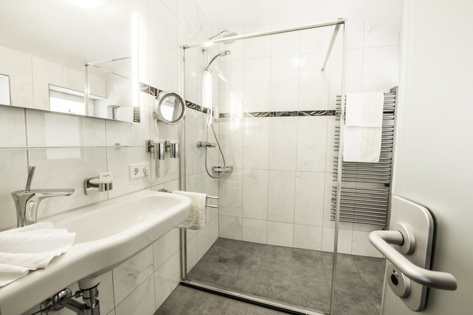 Imagen de la habitación del Hotel Langenwaldsee. Foto 15