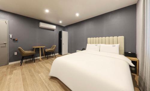 Imagen general del Hotel Laon. Foto 5