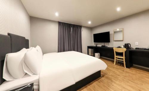 Imagen general del Hotel Laon. Foto 6