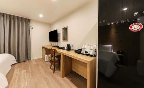 Imagen general del Hotel Laon. Foto 13
