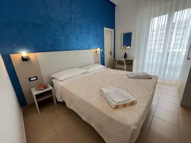 Imagen de la habitación del Hotel Le Ali. Foto 13