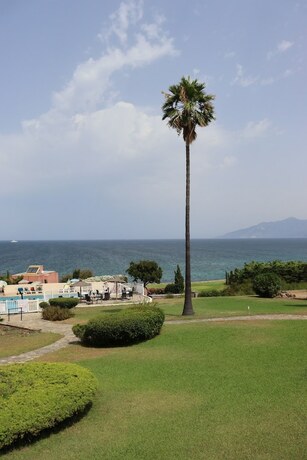 Imagen general del Hotel Le Bellevue, Saint Florent. Foto 8