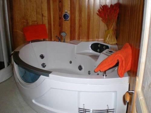 Imagen de la habitación del Hotel Le Blanche Neige. Foto 7