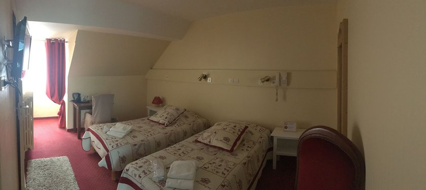 Imagen de la habitación del Hotel Le Dauphin, La Moli&egrave;re. Foto 7