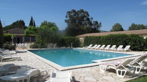 Imagen general del Hotel Le Ginestel. Foto 2