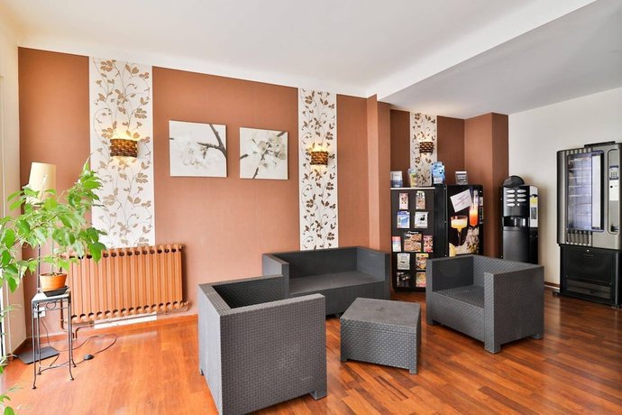 Imagen de los interiores del Hotel Le Jaures. Foto 19