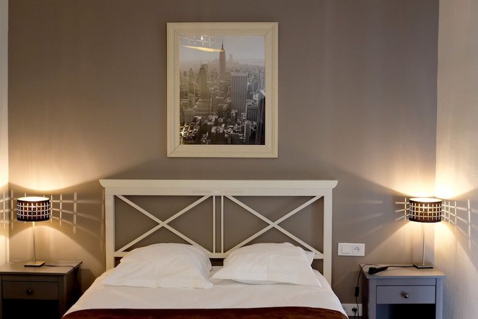 Imagen de la habitación del Hotel Le Marceau. Foto 18