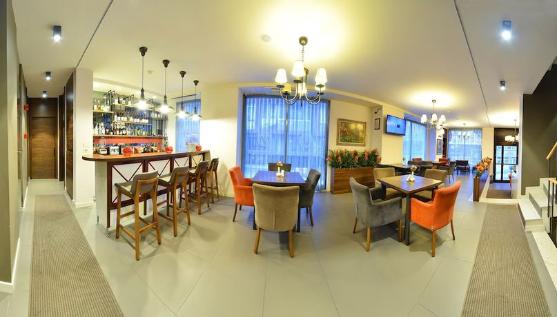 Imagen de los interiores del Hotel Le Maritime. Foto 19