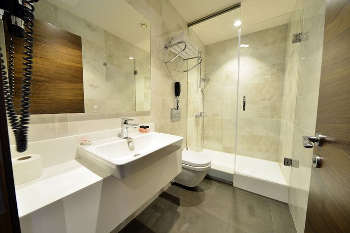 Imagen de la habitación del Hotel Le Maritime. Foto 14
