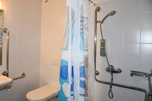 Imagen de la habitación del Hotel Le Palladium. Foto 11