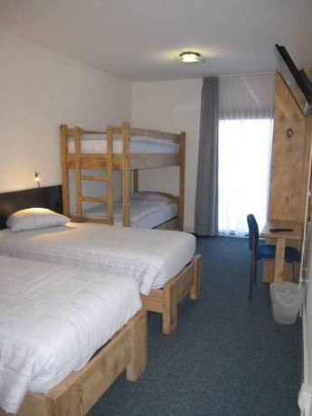 Imagen de la habitación del Hotel Le Palladium. Foto 14