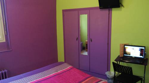 Imagen de la habitación del Hotel Le Rallye. Foto 3