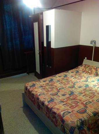 Imagen de la habitación del Hotel Le Rallye. Foto 9