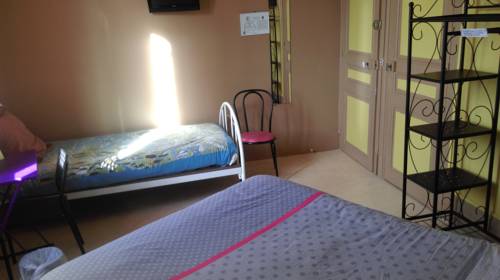 Imagen de la habitación del Hotel Le Rallye. Foto 14