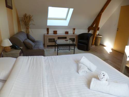 Imagen de la habitación del Hotel Le Relais De Fleurette. Foto 5