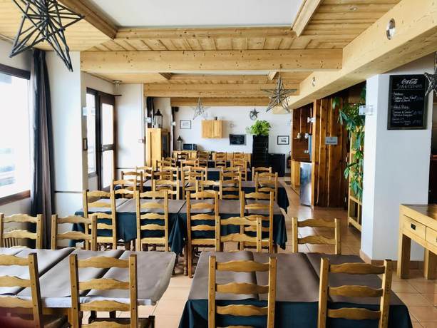 Imagen del bar/restaurante del Hotel Le Terril Blanc. Foto 6