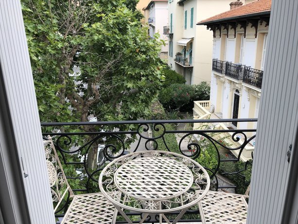 Imagen de la habitación del Hotel Le Vauban. Foto 4