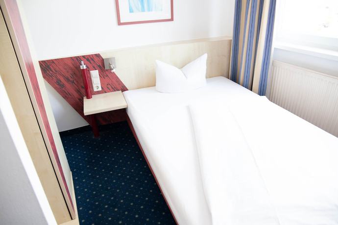 Imagen de la habitación del Hotel Le Village. Foto 2