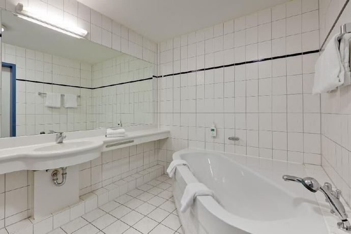 Imagen de la habitación del Hotel Le Village. Foto 8