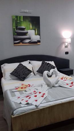 Imagen de la habitación del Hotel LePin&egrave;de. Foto 3