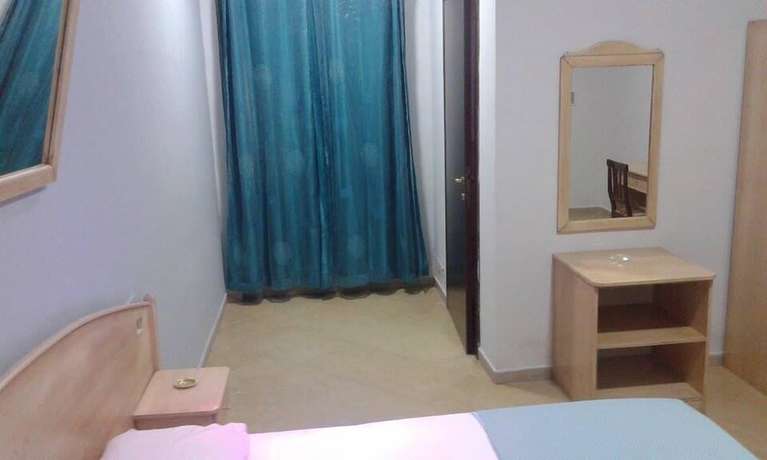 Imagen de la habitación del Hotel LePin&egrave;de. Foto 5