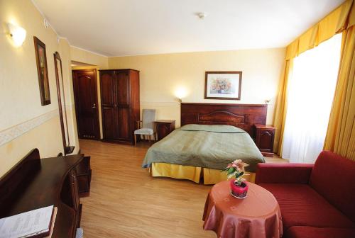 Imagen de la habitación del Hotel Legend. Foto 6
