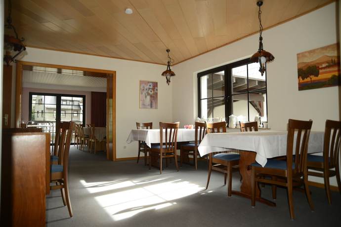 Imagen del bar/restaurante del Hotel Leise Garni Willingen. Foto 3