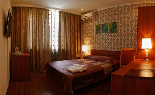 Imagen de la habitación del Hotel Lena. Foto 4