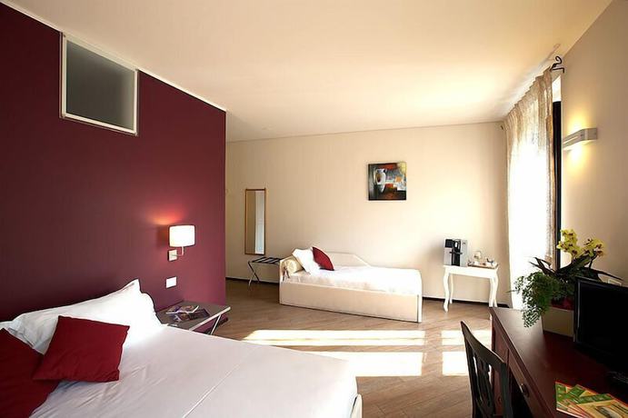 Imagen de la habitación del Hotel Leon D\'Oro, MANTUA. Foto 2
