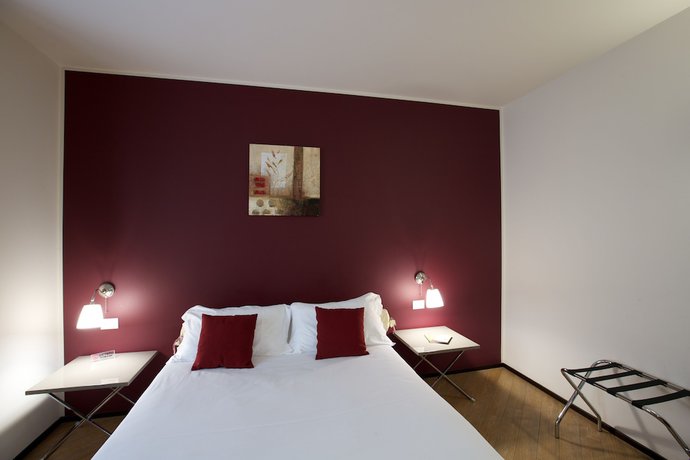 Imagen de la habitación del Hotel Leon D\'Oro, MANTUA. Foto 12