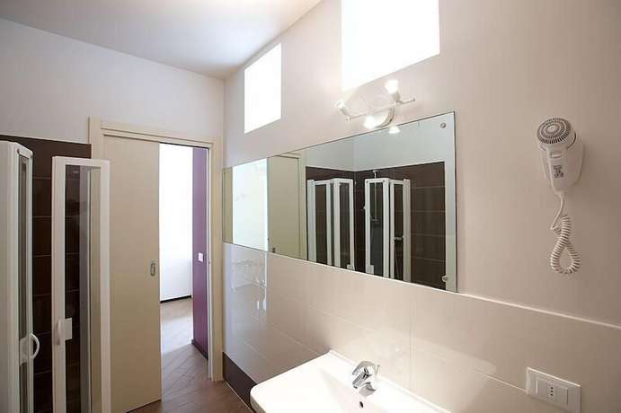 Imagen de la habitación del Hotel Leon D\'Oro, MANTUA. Foto 15