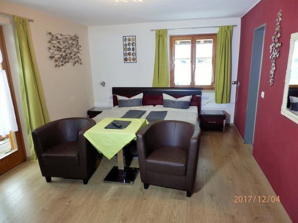 Imagen de la habitación del Hotel Leonhardihof. Foto 16