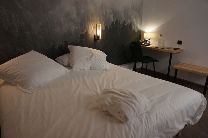 Imagen de la habitación del Hotel Les Glycines. Foto 12