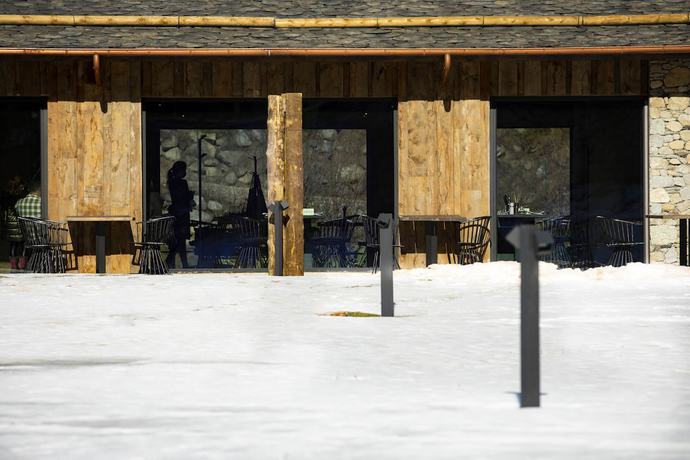 Imagen de los exteriores del Hotel Les Pardines 1819. Foto 12