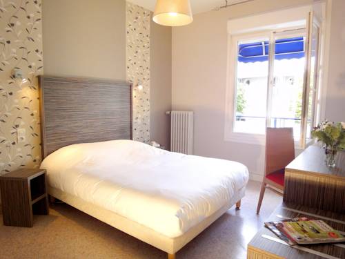 Imagen de la habitación del Hotel Les Pecheurs. Foto 6