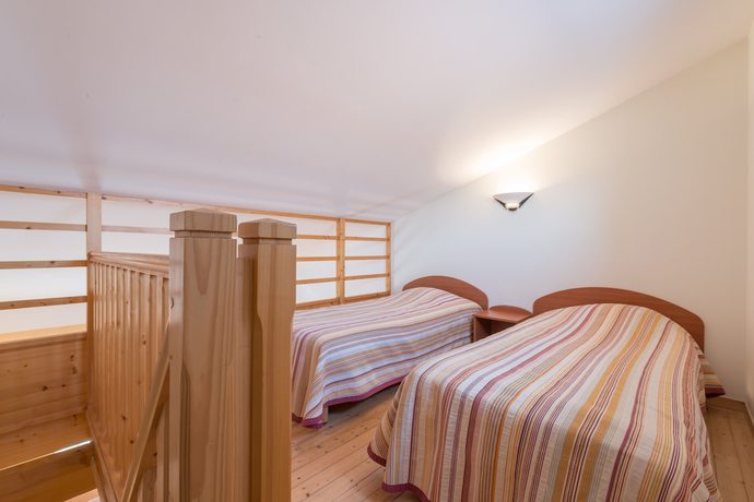 Imagen de la habitación del Hotel Les Trois Marchands. Foto 12