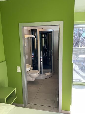 Imagen de la habitación del Hotel Liberty Self Check-in. Foto 20