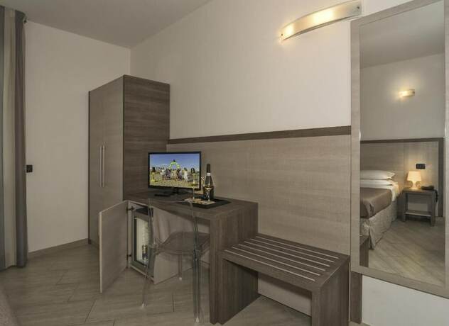 Imagen de la habitación del Hotel Lido Inn. Foto 16