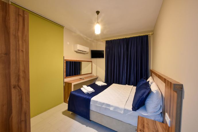 Imagen de la habitación del Hotel Lidya. Foto 6