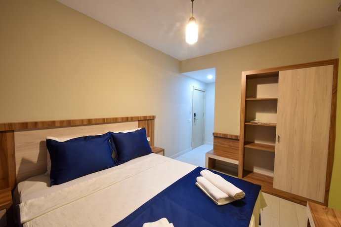Imagen de la habitación del Hotel Lidya. Foto 9