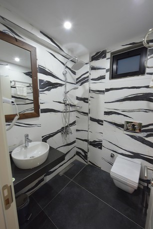 Imagen de la habitación del Hotel Lidya. Foto 10