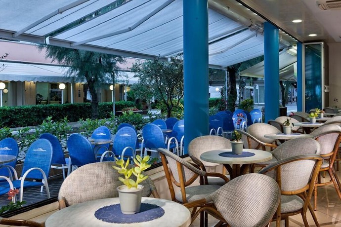 Imagen del bar/restaurante del Hotel Lina, Misano Adriatico. Foto 6