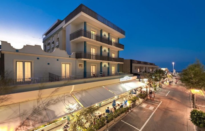 Imagen general del Hotel Lina, Misano Adriatico. Foto 1