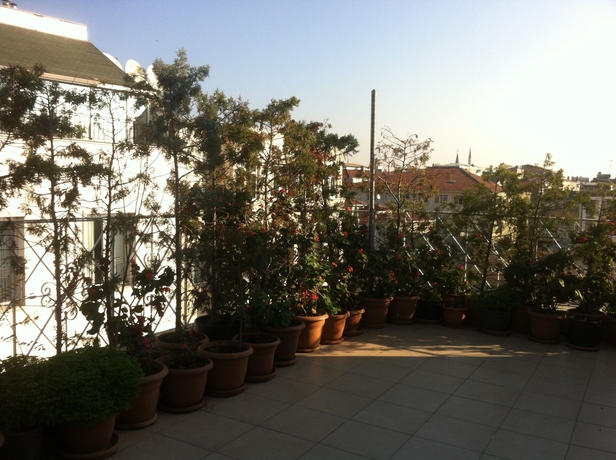 Imagen de los exteriores del Hotel Linda, Beyazit. Foto 11